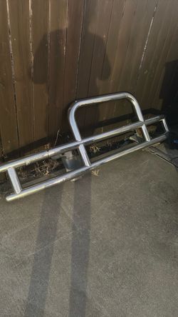 Truck bumper guard