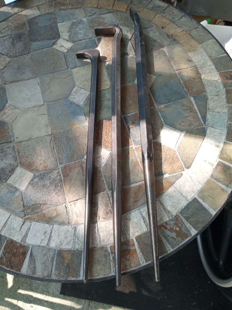 PRY BARS (ROLLING) 3