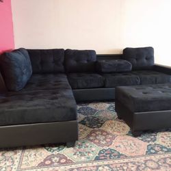 BRAND NEW REVERSIBLE SECTIONAL SOFA WITH STORAGE OTTOMAN 