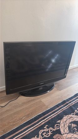Flatscreen insignia TV