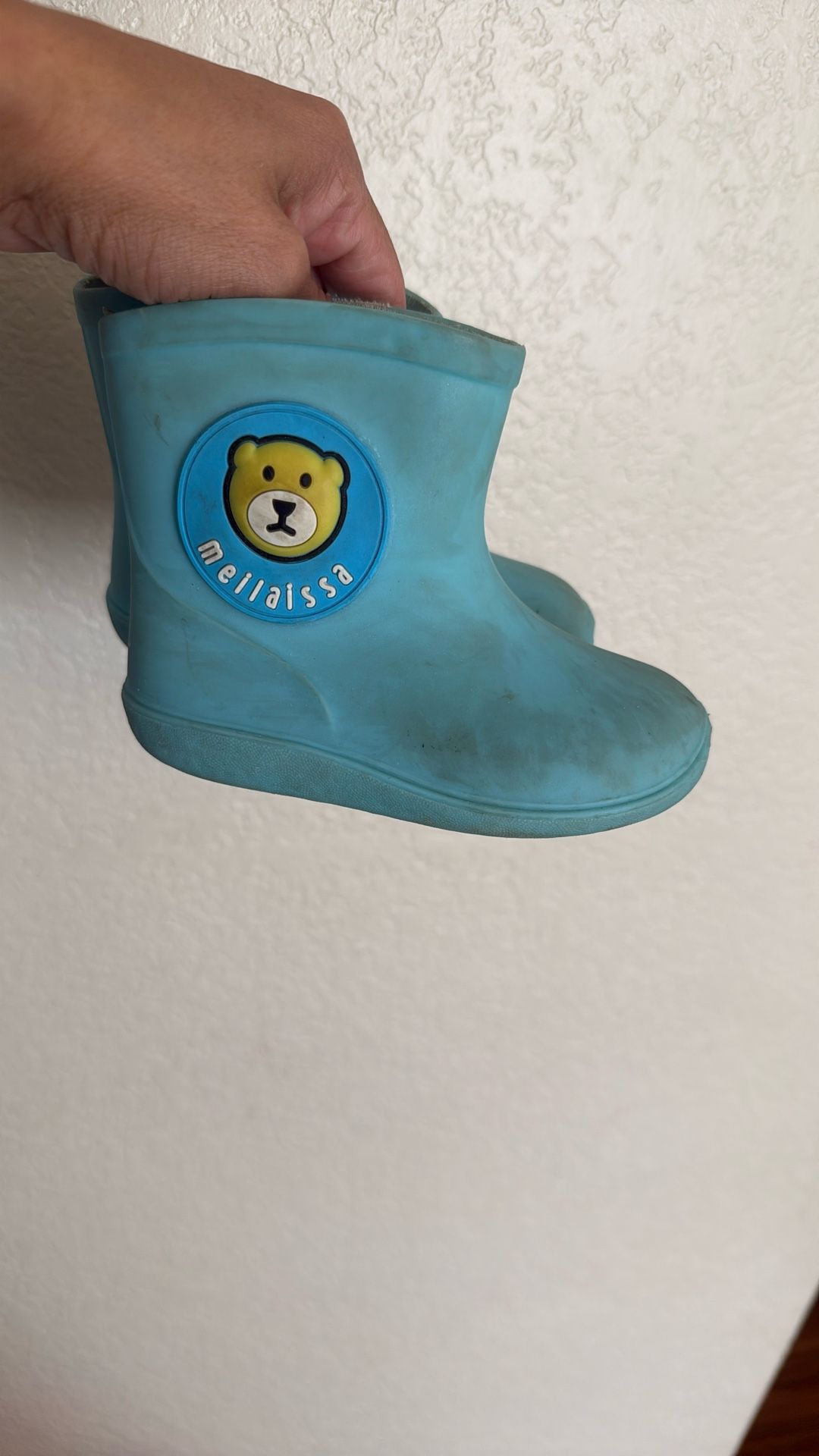 $1 Rain Boots Toddler Size 7