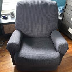 Recliner 