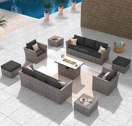 Patio furniture set outdoor new in the box