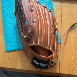 Macgregor Spiral web right hand glove (YOUTH)