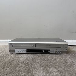 Emerson EWD2003 DVD Compact Disc CD VHS Combo Video Cassette Player