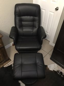 contemporary recliner