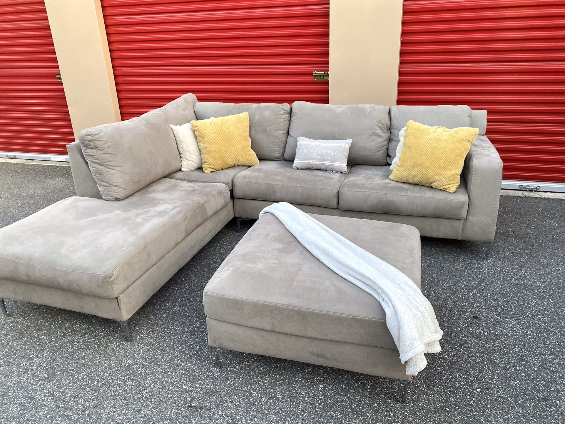 Gray Sectional Couch With Ottoman- Delivery Available Available 🚚