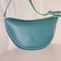 Portland Leather Crossbody Bag