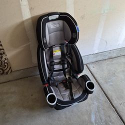 Graco 4Ever® DLX 4-in-1 Car Seat