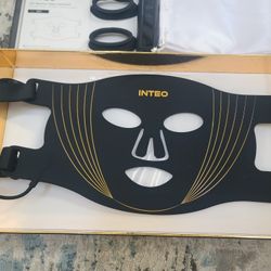 Red Light Therapy Face Mask – 3 Modes, 180 LEDs – Open Box, new