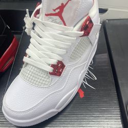 Jordan 4s Red Metallic