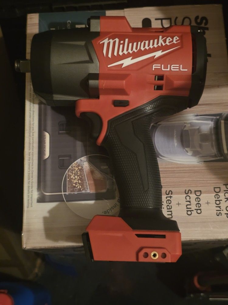 Milwaukee M18 FUEL Impact Wrench  The Price Is Firm
