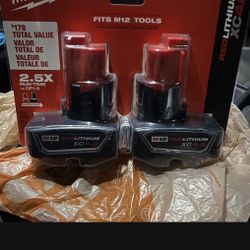 M12 4.0 Battery’s &M12 Fuel Hammer Drill