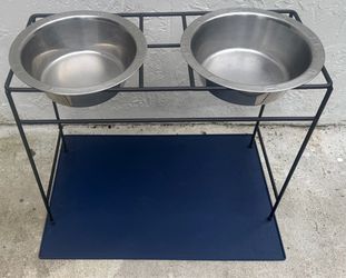 Feeding Setup for Large Dogs SS Bowls & Mat included