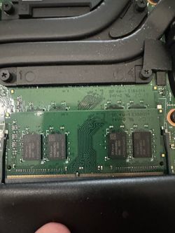 (2) 8gb ddr4 RAM