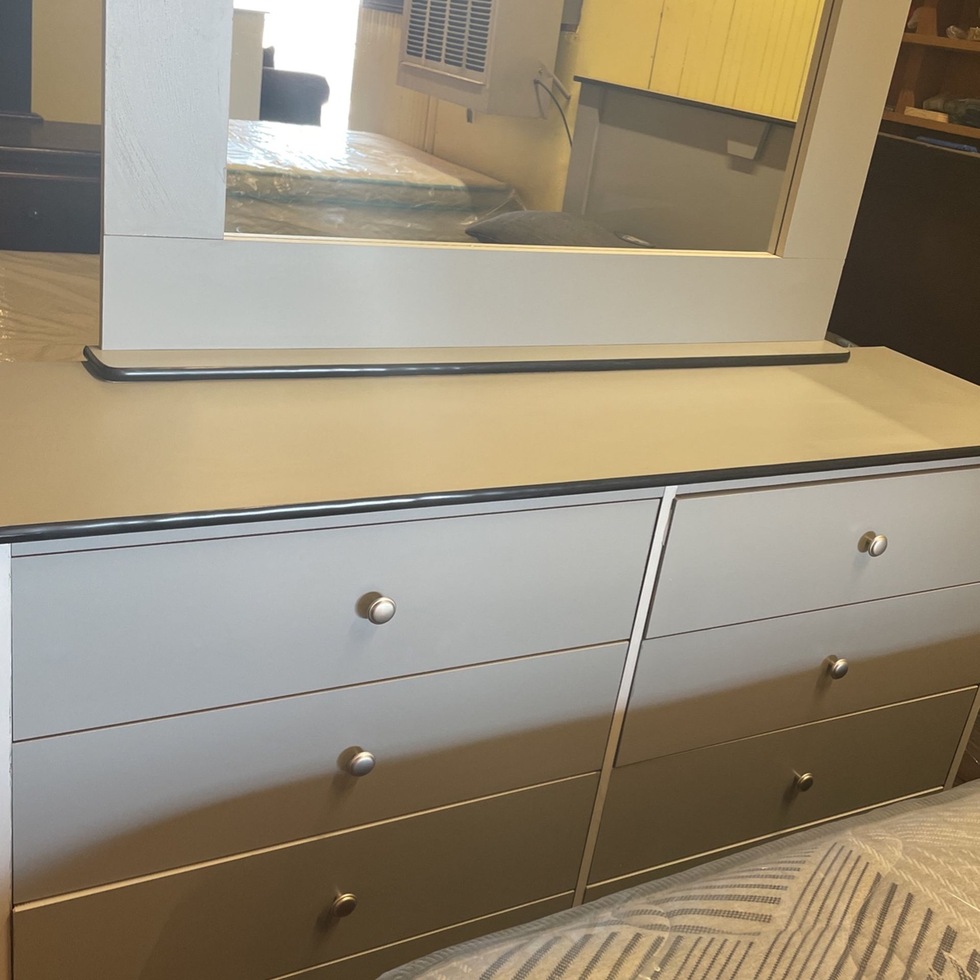 Grey Dresser