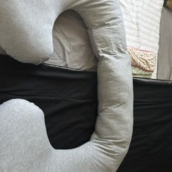 Pregnancy Pillow
