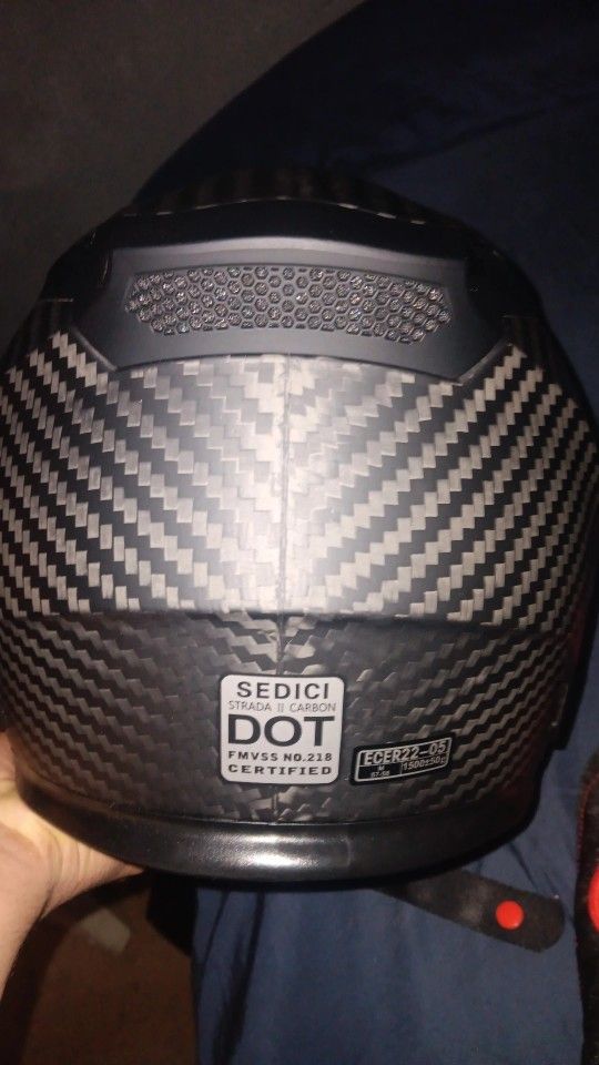 sedici strada 2 carbon