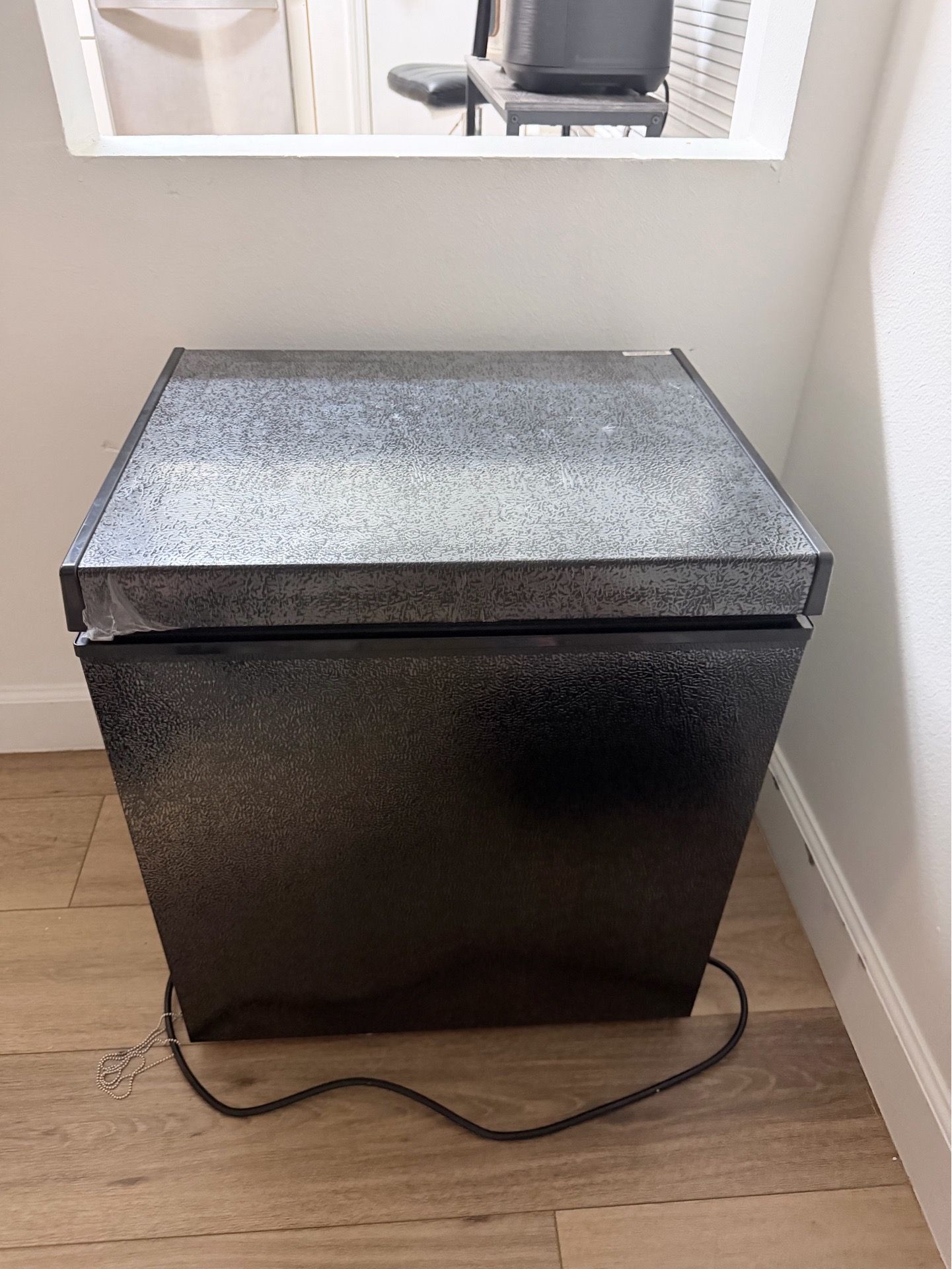 Deep freezer