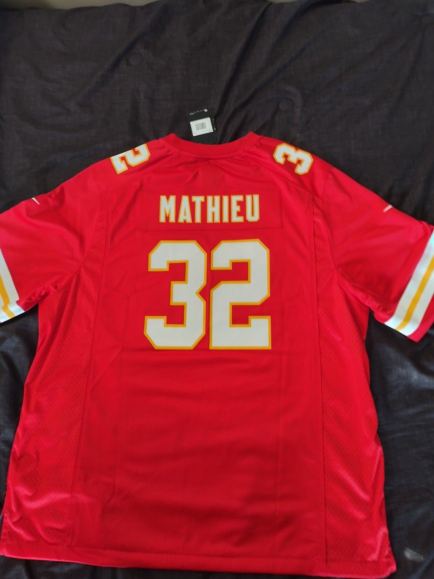 3XL KC Chiefs Jersey $130 for Sale in Olathe, KS - OfferUp