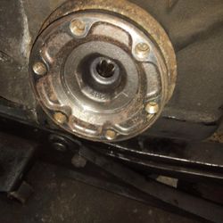 Bmw 740i /il 98,99,00,2001 rear diferencial and axels 