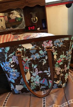 CALVIN KLEIN PURSE