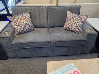 Brand new gray chenille loveseat with cup holders (65"×34")