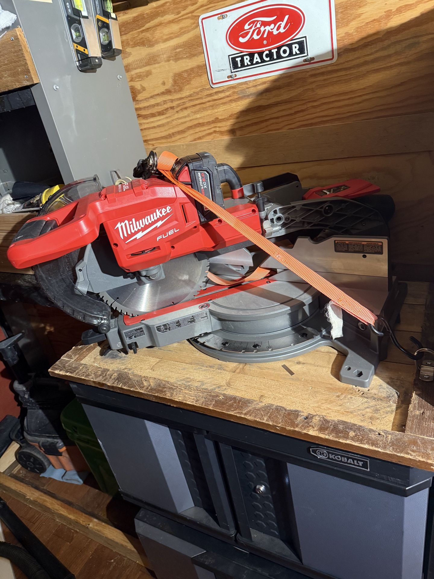 Miter saw
