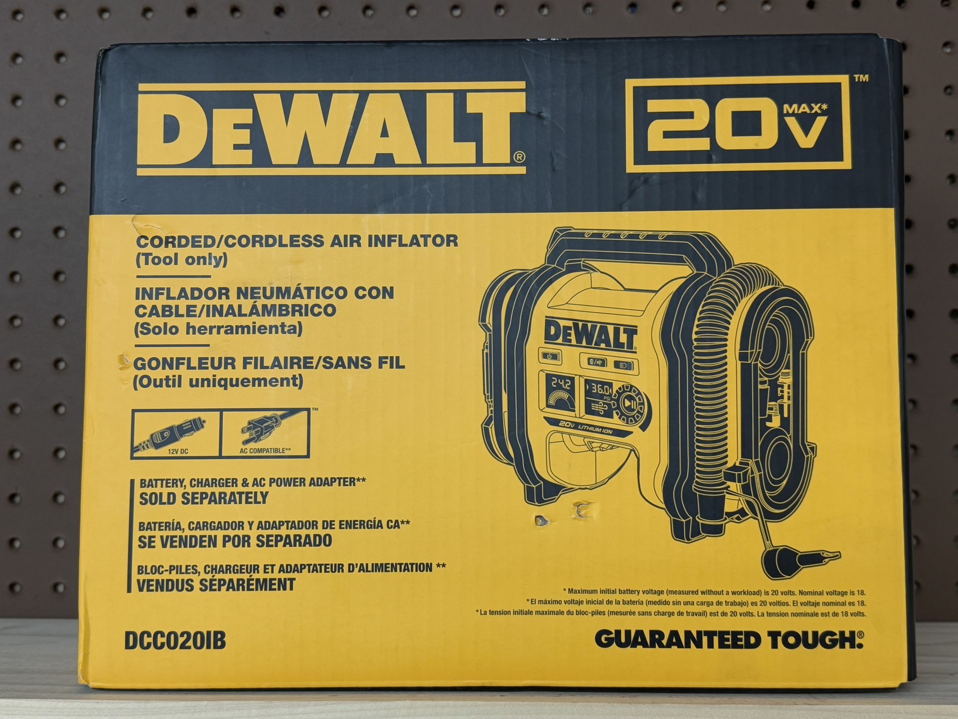 NEW! DeWalt DCC020IB 20V High-Pressure Corded/Cordless Air Inflator