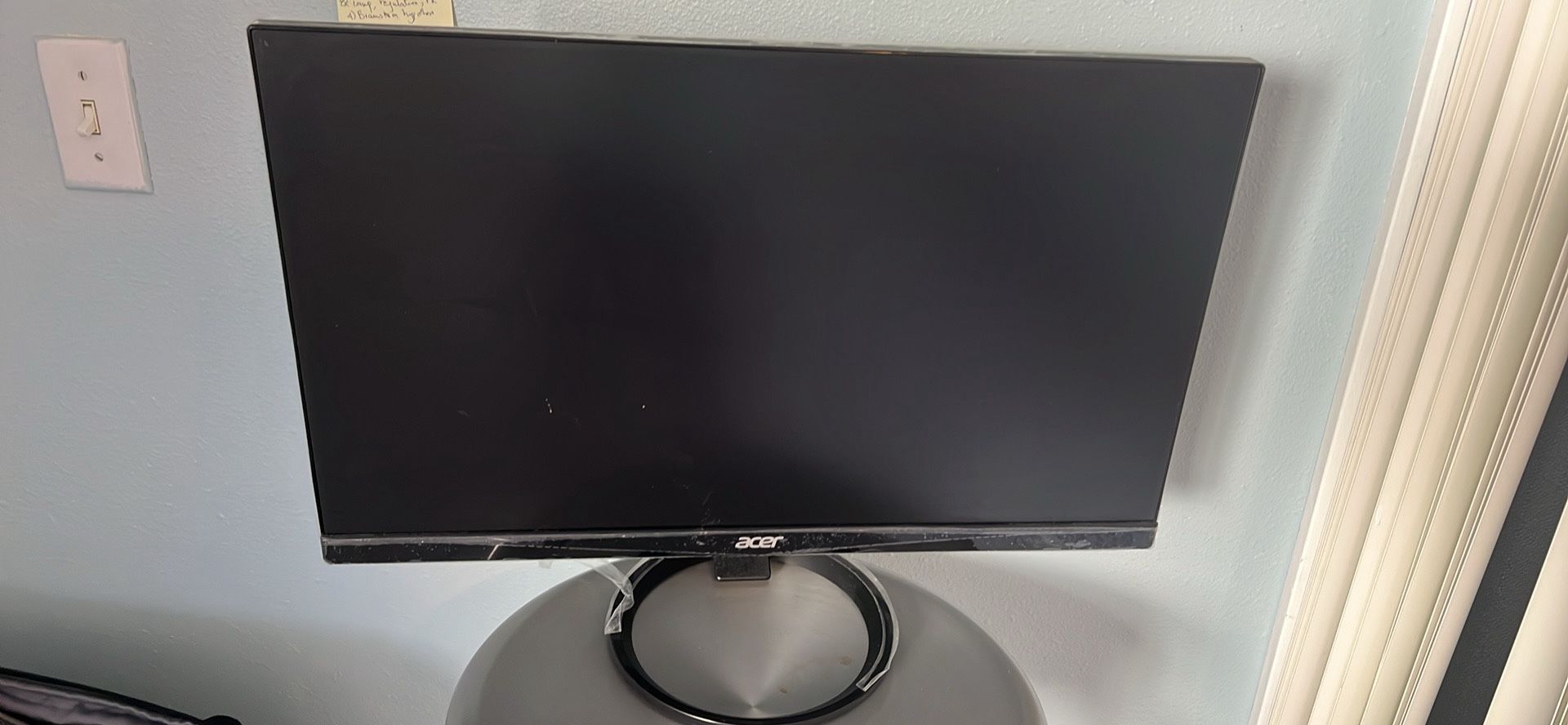 23 Inch Acer Monitor - Moving Sale 
