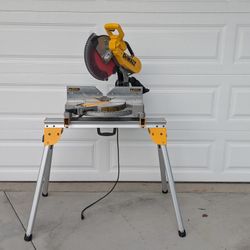 DeWalt 12" Compound Miter Saw With Folding Stand 