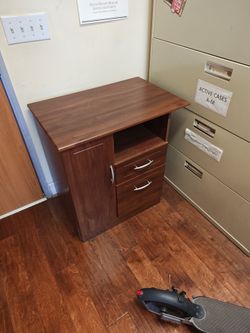 Wood Laminate Storage Cabinet with Drawers