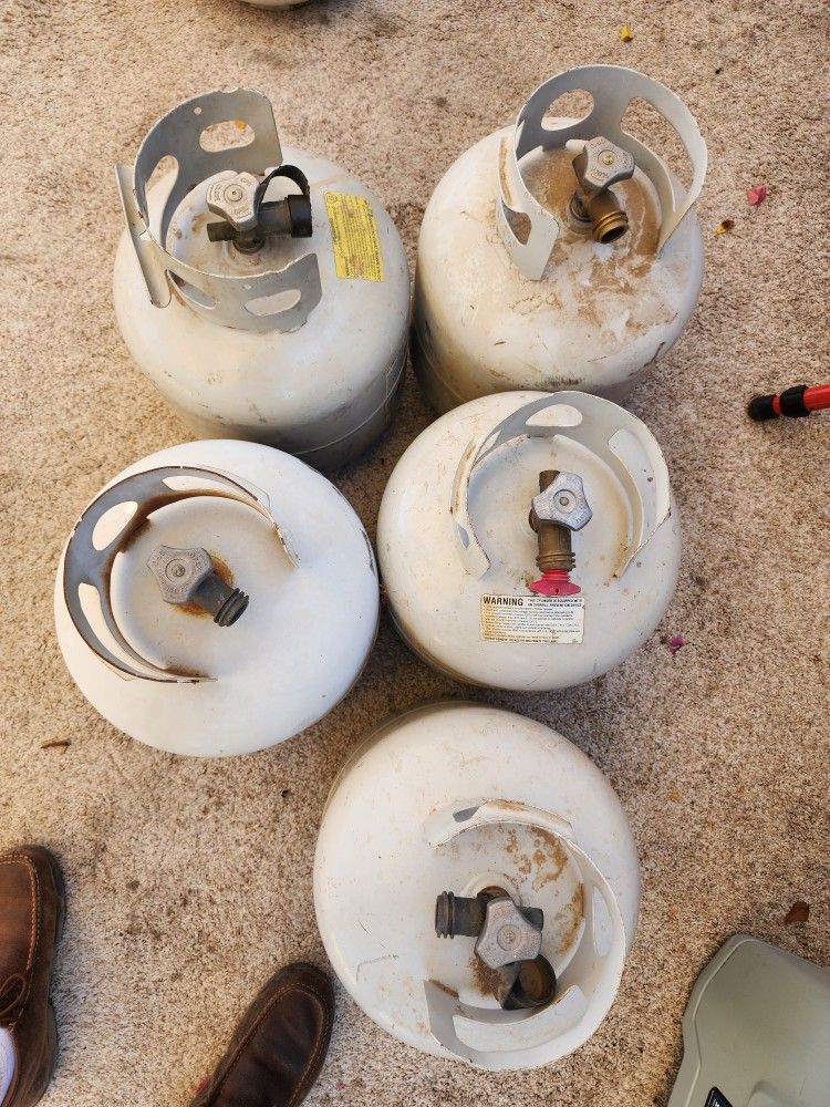 Empty Tanks