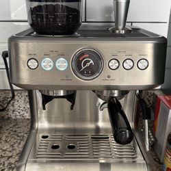 Chefman Expresso machine