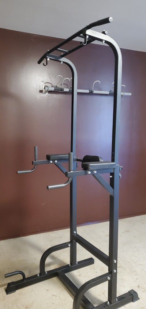 Pull Up Bar  Weights Likenew  Compact.... Good For Small Space Or Apartment.  Nike Jordan Ufc Apple 