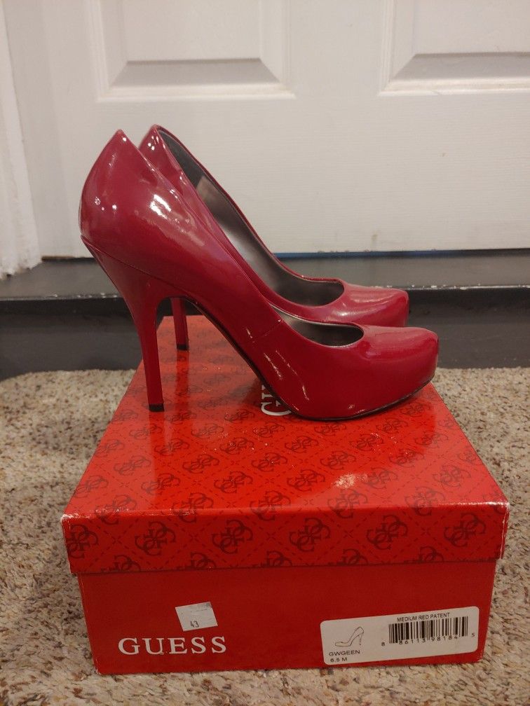 Guess Size 6.5 Heels