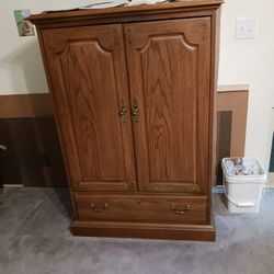 Tv/Liquor Cabinet