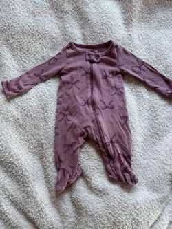 bow onesie 