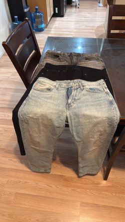 Levis 502 jeans