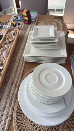 Lennox and Restoration Hardware China bundle plates