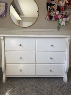 Kids dresser