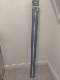 Satin nickel premier adjustable curtain rod