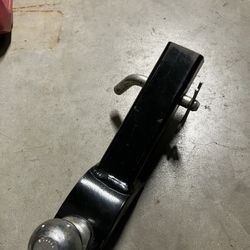 Trailer Hitch 2” 6000 lbs.