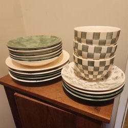 Eddie Bauer Dinnerware