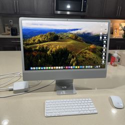 iMac 24” M1 Silver in Perfect Condition