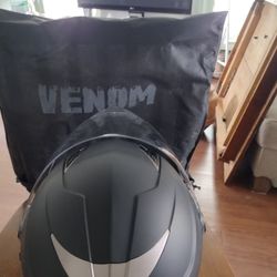 Venom Motorcycle Helmet Large 