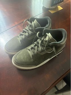 Air Jordans 3 medium olive