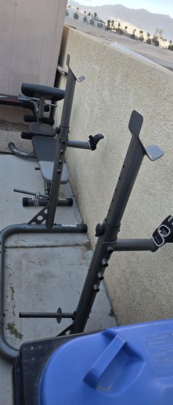 Weider bench and weights (200Firm)