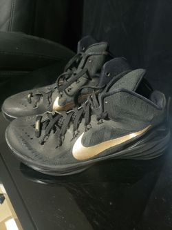 Nike hyperdunk 2014 , gold back rare color way sizr 9