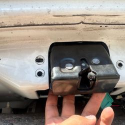 Rear Tailgate / hatch Lock Actuator